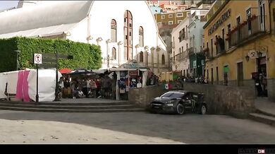 Ken Block v mexických ulicích