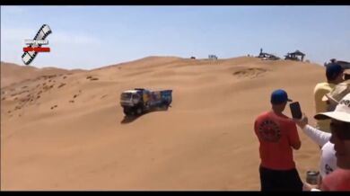 Přejetá noha diváka na Dakaru 2019