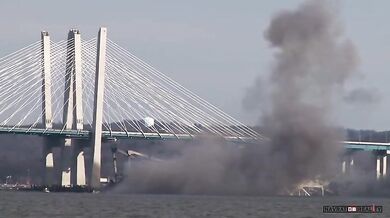 Řízená demolice mostu Tappan zee