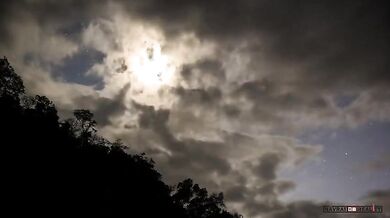 Jeskyně v Laosu (foto + video)