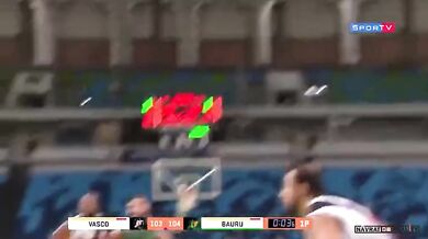 Povedený závěr basketbalového zápasu