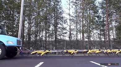 Roboti vs. nákladní vůz