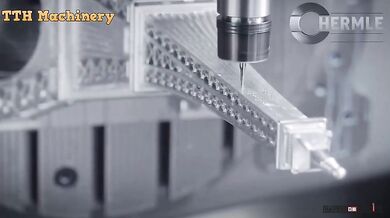 Eiffelovka z hliníku