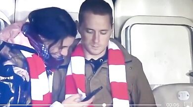 S přítelkyní na fotbale