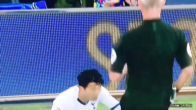 Zlomená noha v Premier League