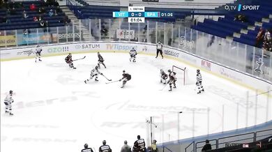 Komunikace hokejových rozhodčích