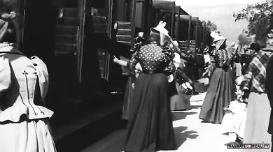 Příjezd vlaku v roce 1895