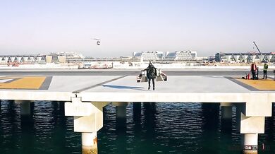 JetMan v Dubaji